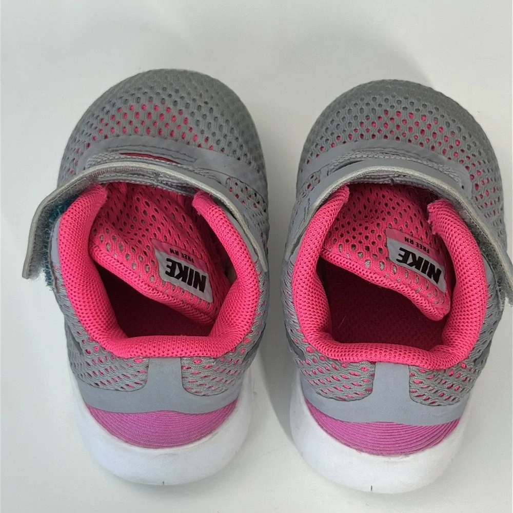 Nike Kids Gray and Pink Lightweight Sneakers